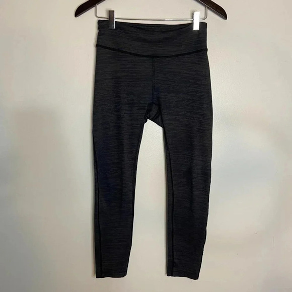 Outdoor Voices Dark Grey Mid-Rise Cropped Leggings - Picture 1 of 6